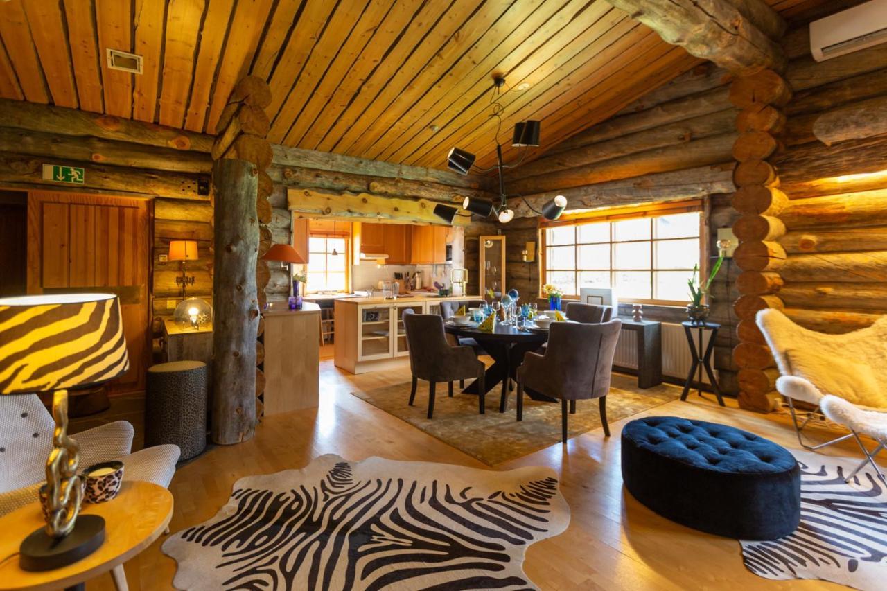 Kuukkeli Log Houses Teerenpesae - Premium Suite A48 Саариселькя Экстерьер фото