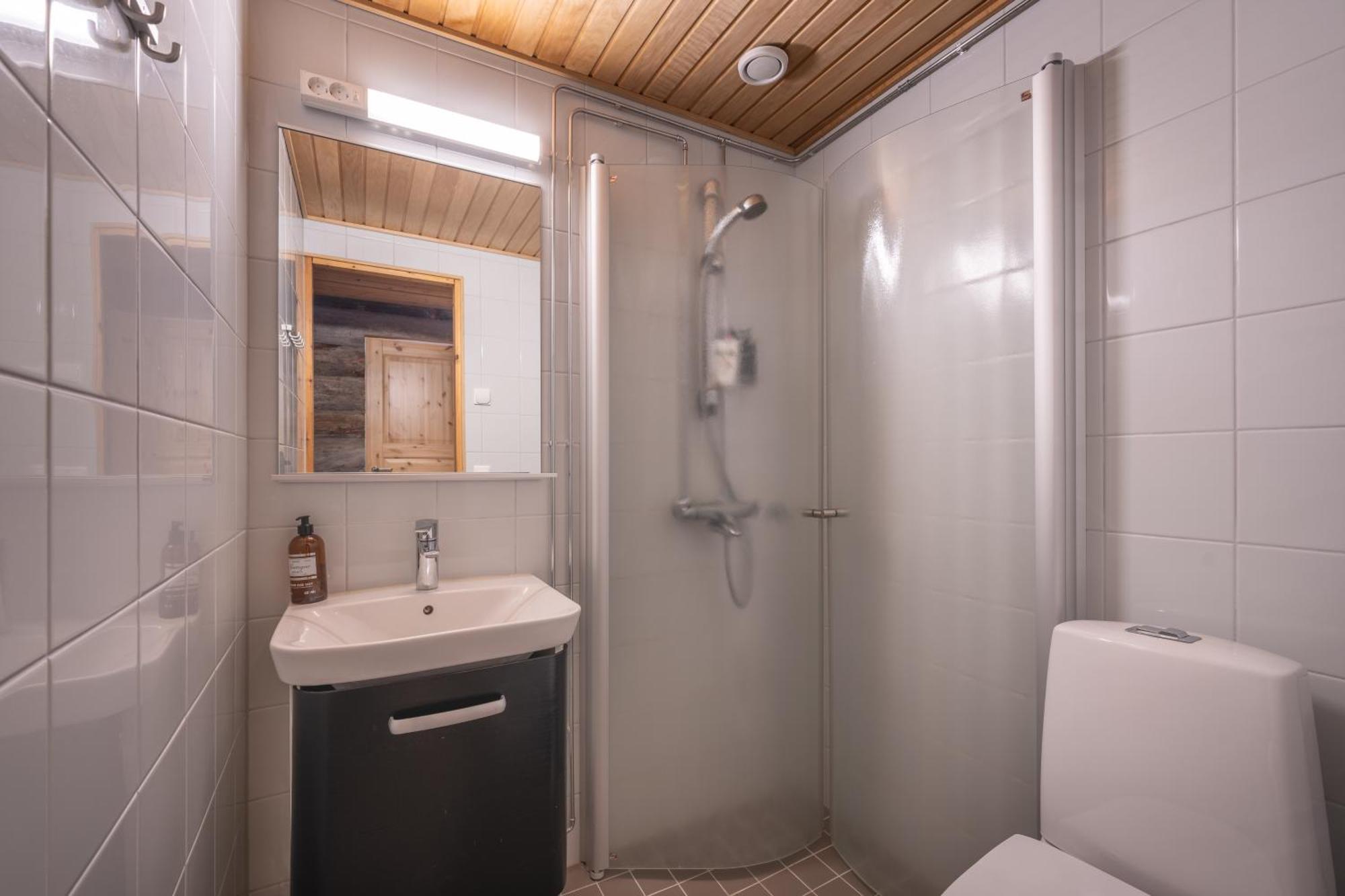 Kuukkeli Log Houses Teerenpesae - Premium Suite A48 Саариселькя Экстерьер фото